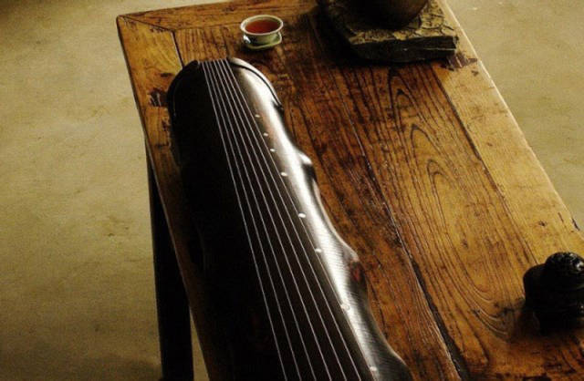 临汾市古琴蕴含的传统文化，一把古琴制备出来要两年的时间